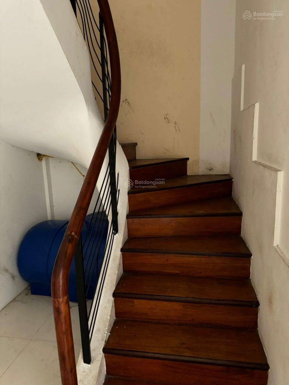 Cho thuê nhà MT Bạch Mã, Phường 15, Quận 10